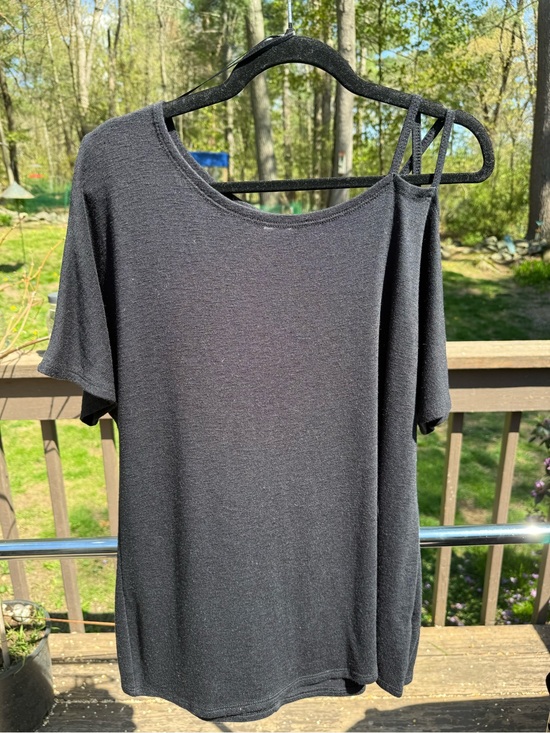 Kaileigh Tops - Kaileigh Black Off-Shoulder Short Sleeve Top with Double Strap